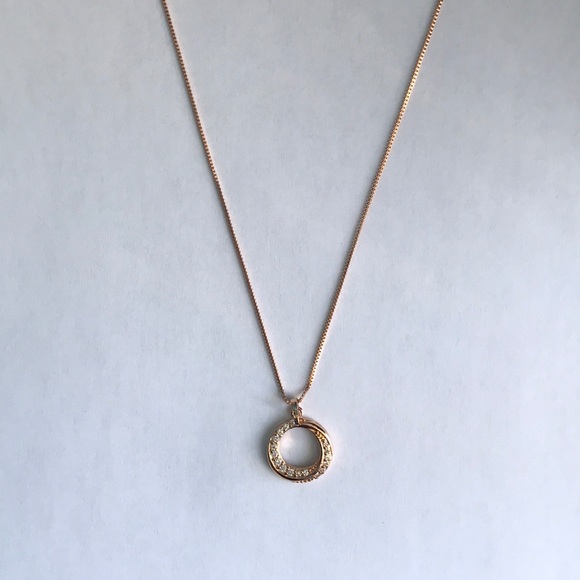 ✨ Gold-plated crystal circle necklace - Picture 2 of 2